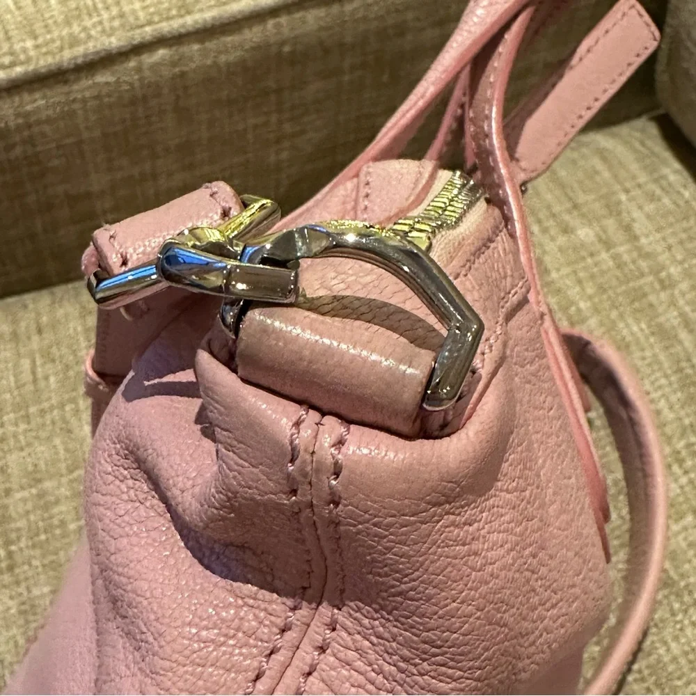 GIVENCHY
Pink Goatskin Leather Micro Nightingale Bag - Picture 14 of 15